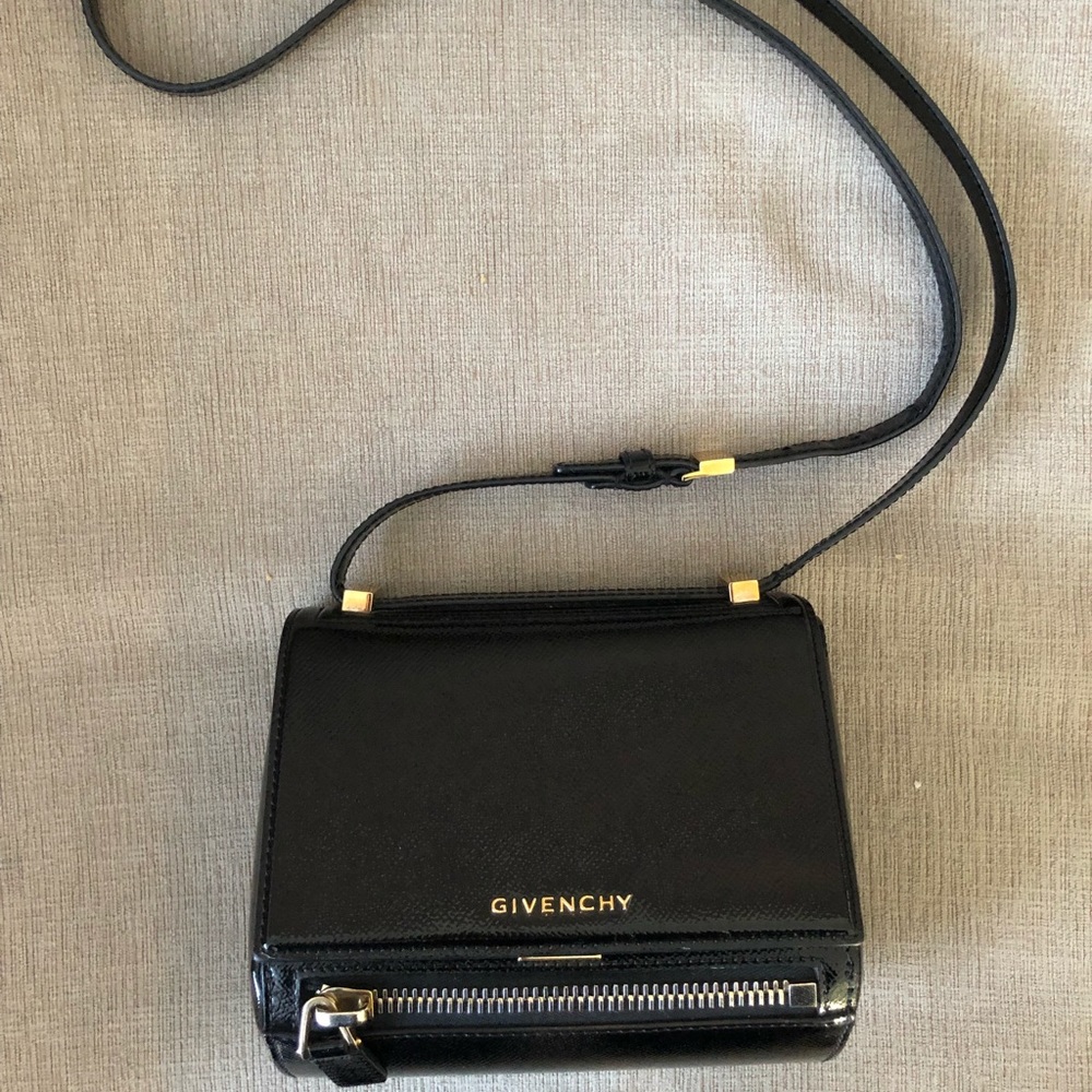 Givenchy Pandora box small black patent leather